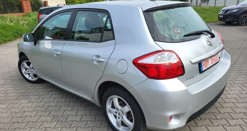 Toyota Auris cena 23900 przebieg: 162000, rok produkcji 2010 z Bieruń małe 742